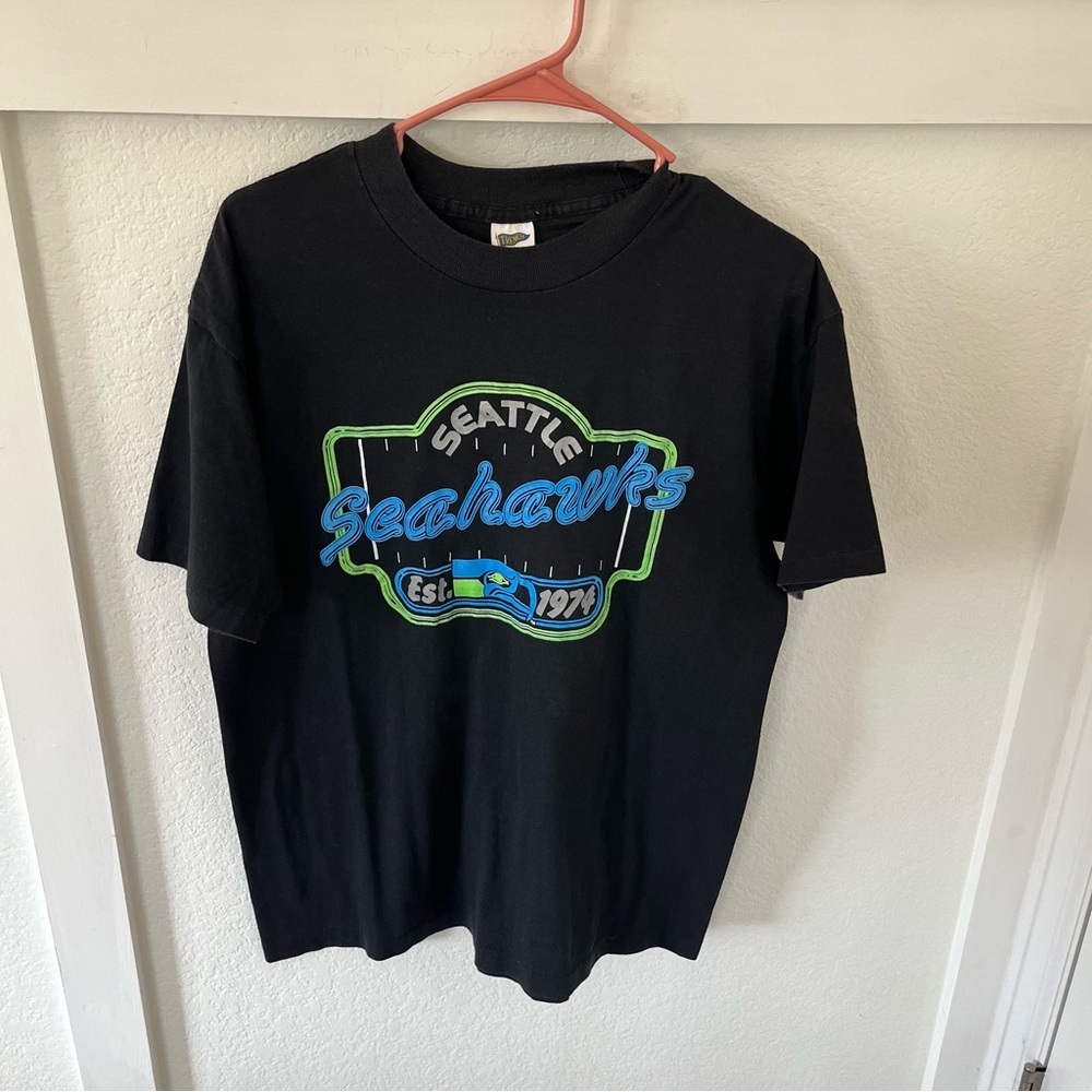 Vintage Trench Seattle Seahawks Men's XL T-shirt.
